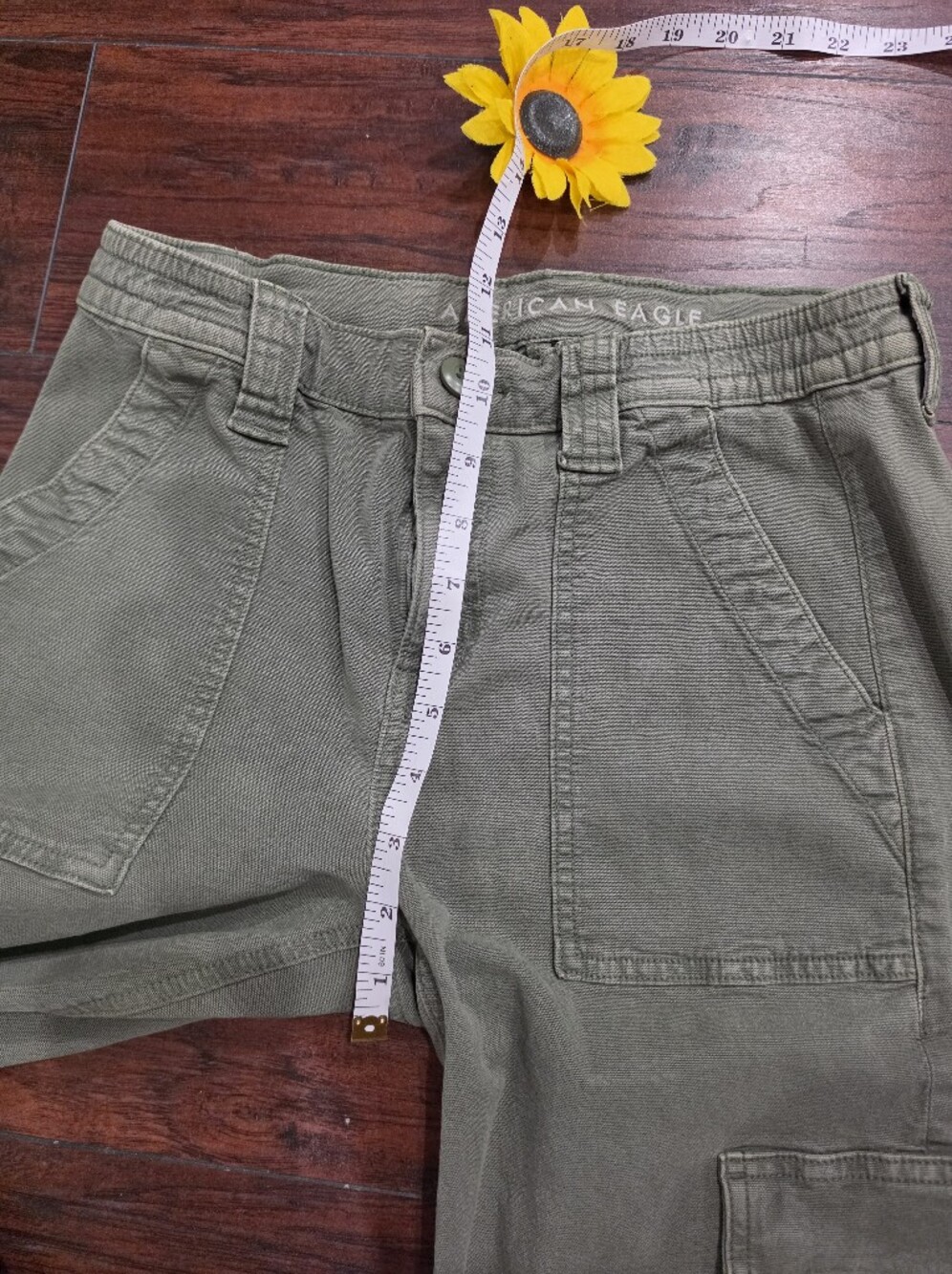 American EAGLE Utility Cargo Pants - Olive - Picture 7 of 9